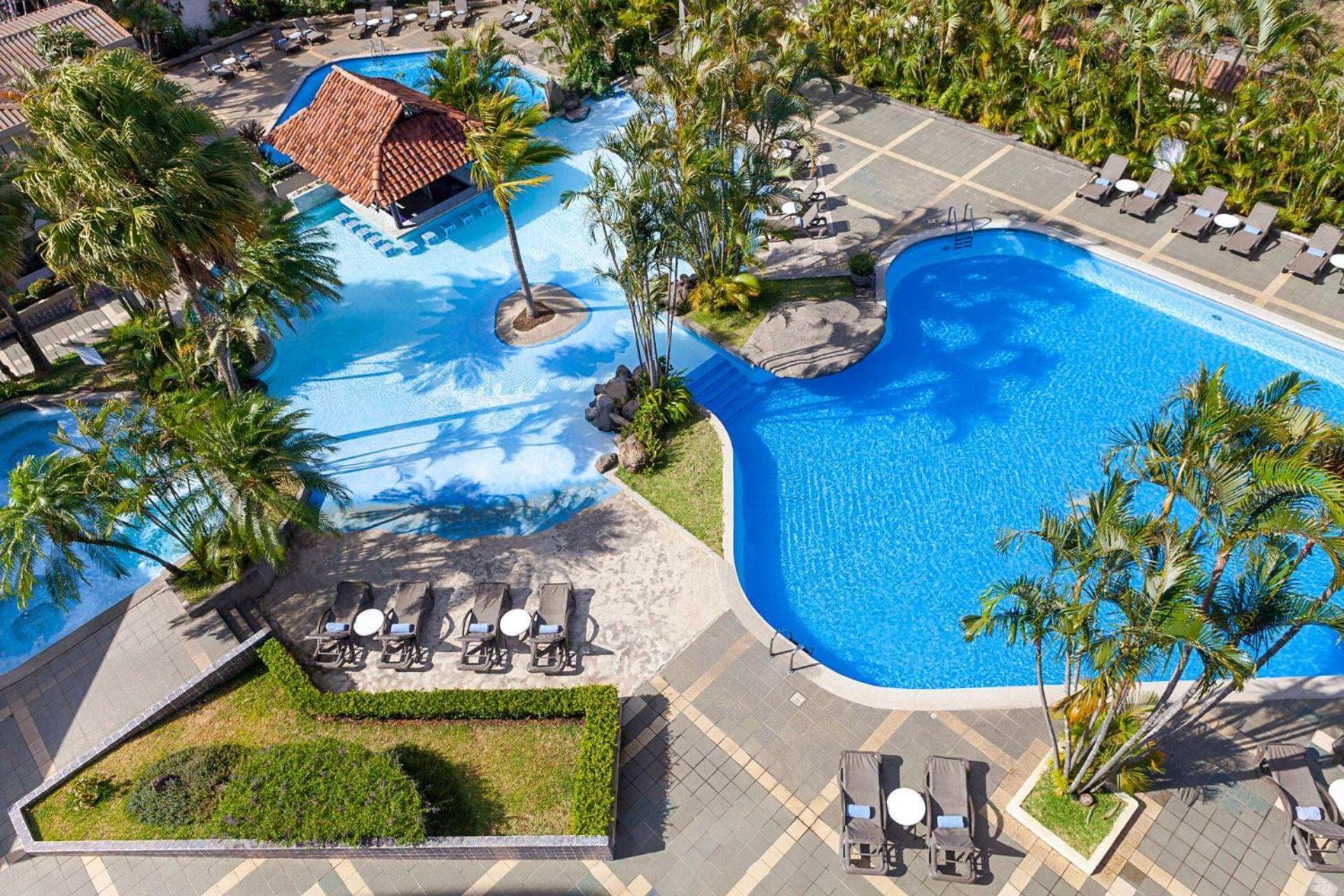 Wyndham San Jose Herradura Kültér fotó The pool at the Sheraton Nha Trang Hotel & Spa Resort
